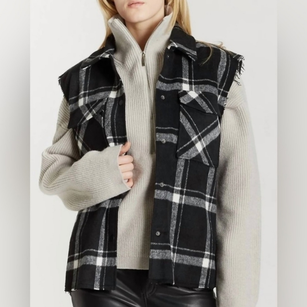 NWT OAT New York Plaid Hunter Vest Frayed Sleeves & Hem Black/White Size M